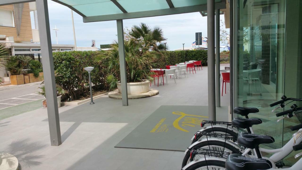 Little Hotel Riccione Dış mekan fotoğraf